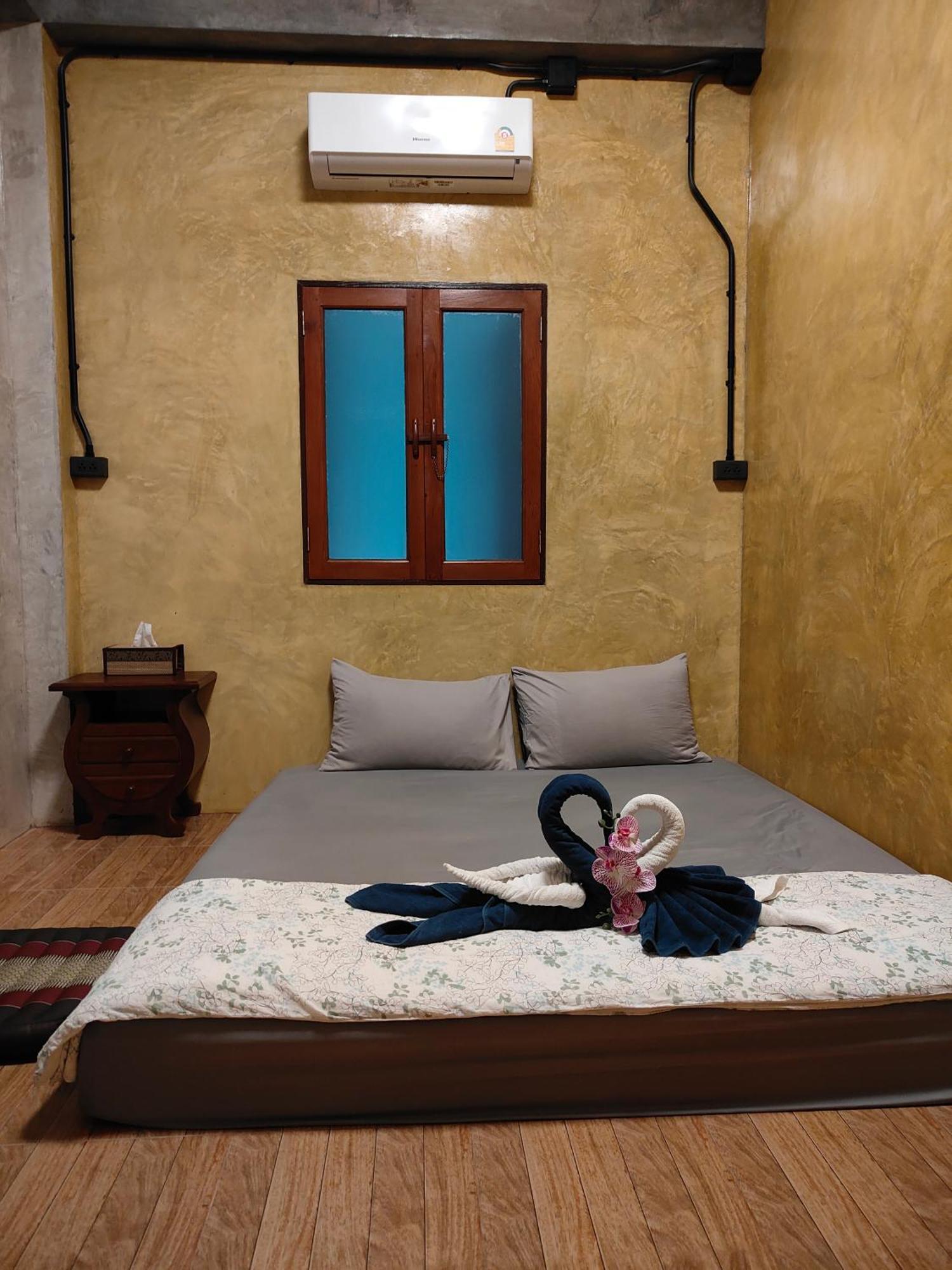 Smilingface Guesthouse Sukhothai Eksteriør billede